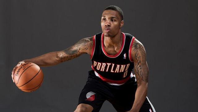 单赛季三胜 单赛季三胜