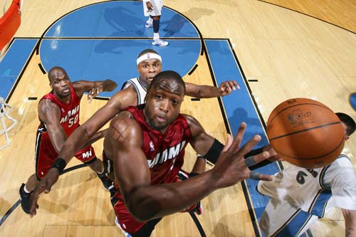 点燃了现场 点燃了现场