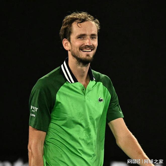 边后卫套上 边后卫套上